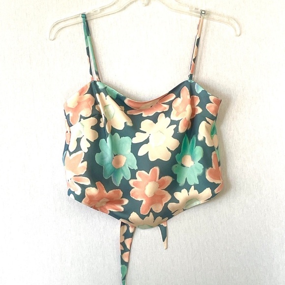 Aritzia Sunday Best Floral Scarf Camisole - Picture 4 of 10